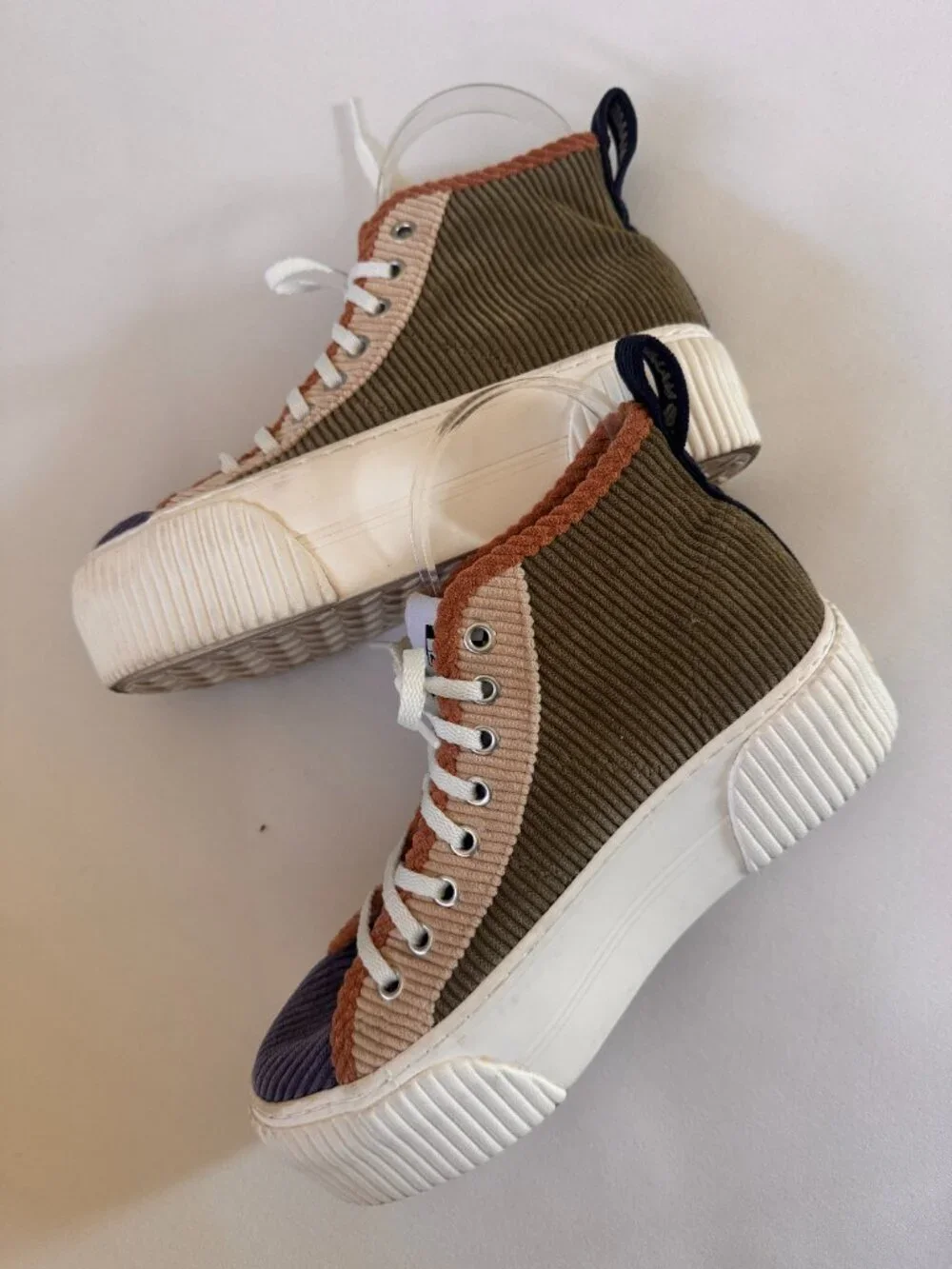 Color Pop! NØ NAME Corduroy High-Top Sneakers